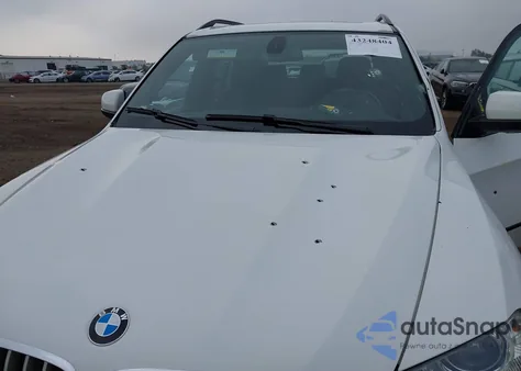 2012 BMW X5 xDrive50I z USA, uszkodzony, nr VIN 5UXZV8C58CL425093